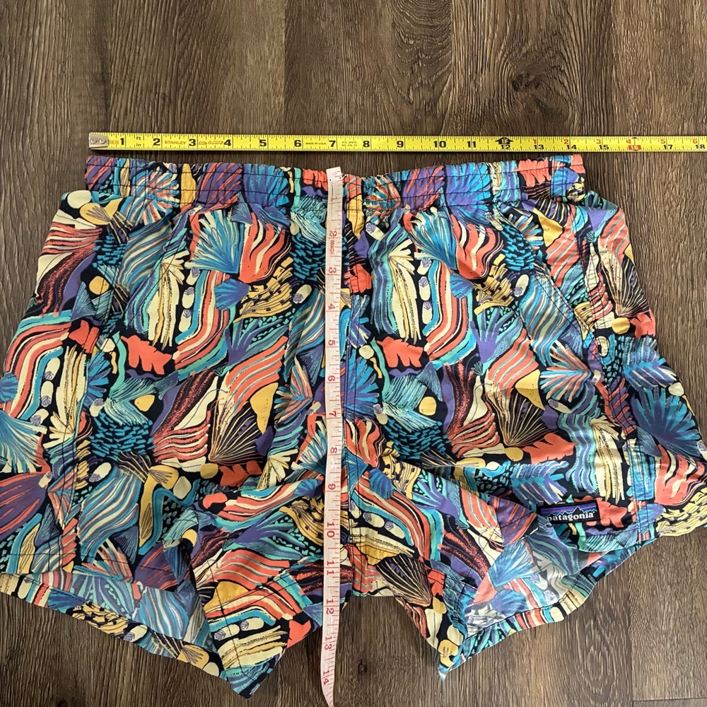 Patagonia Baggies Shorts in Joy / Pitch Blue - Picture 9 of 10